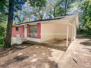 Building Photo - 5405 Wesley Dr