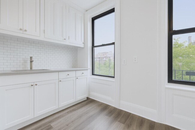 Foto del edificio - 1111 Washington St