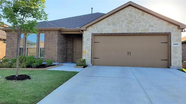 Foto principal - 4021 Spur Trail Dr