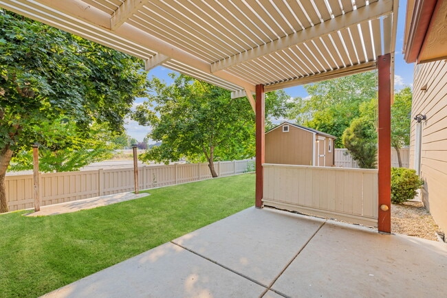 Backyard Patio - 8077 N Sundial Way