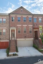 Building Photo - 4759 Laurel Walk