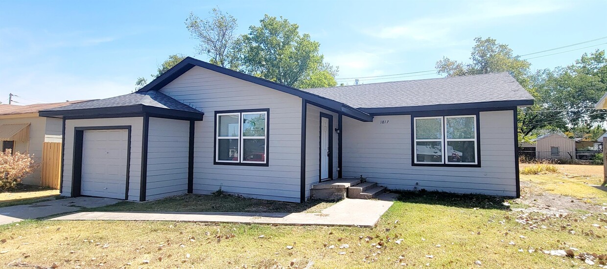 Foto principal - 1817 Langford St