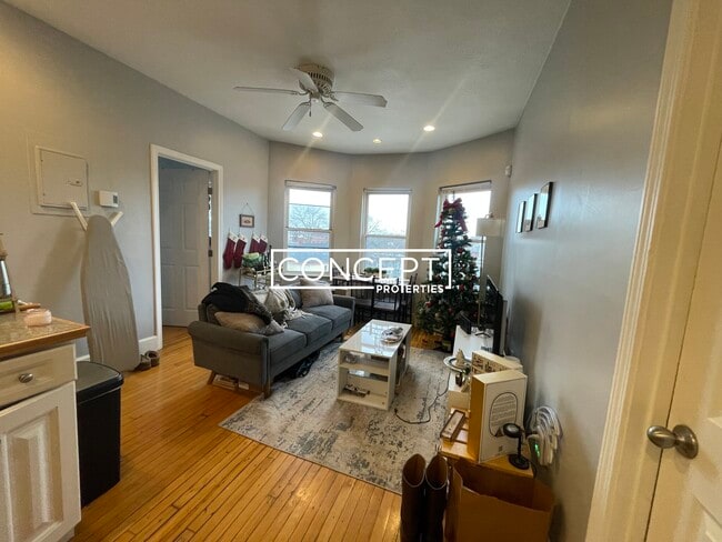 Foto del edificio - 1 Centre St Ter