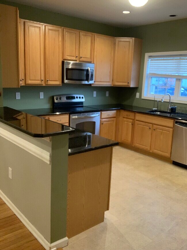 2564 Castor Ave, Philadelphia, PA 19134 Townhome Rentals in