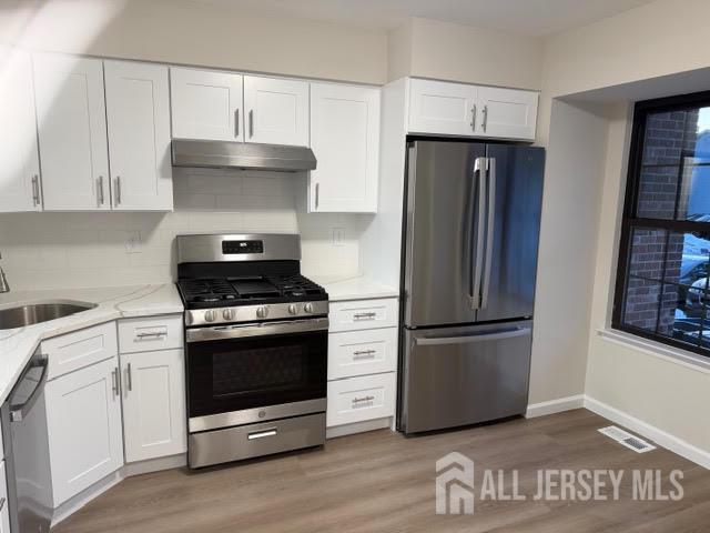 Building Photo - 6 Wood Acres Dr