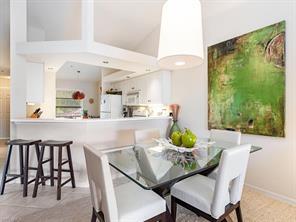 Building Photo - 1016 Manor Lake Dr