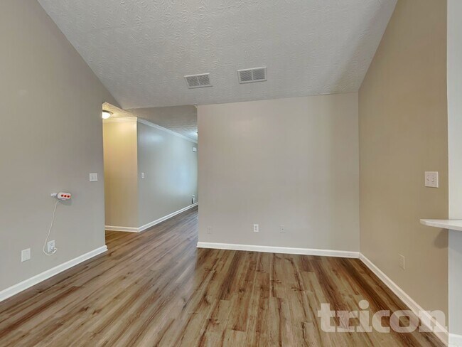 Foto del edificio - 50 Crooked Creek Way