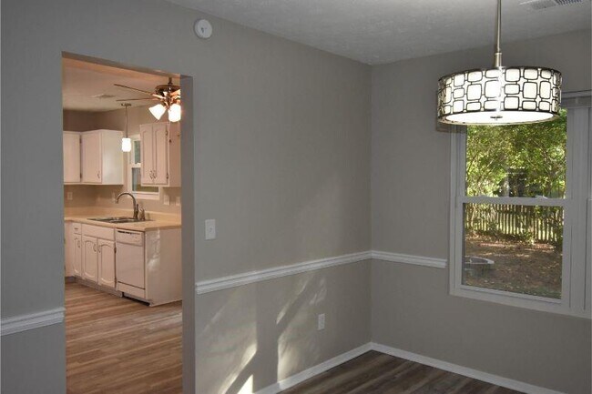 Foto del edificio - 11305 Bramshill Dr