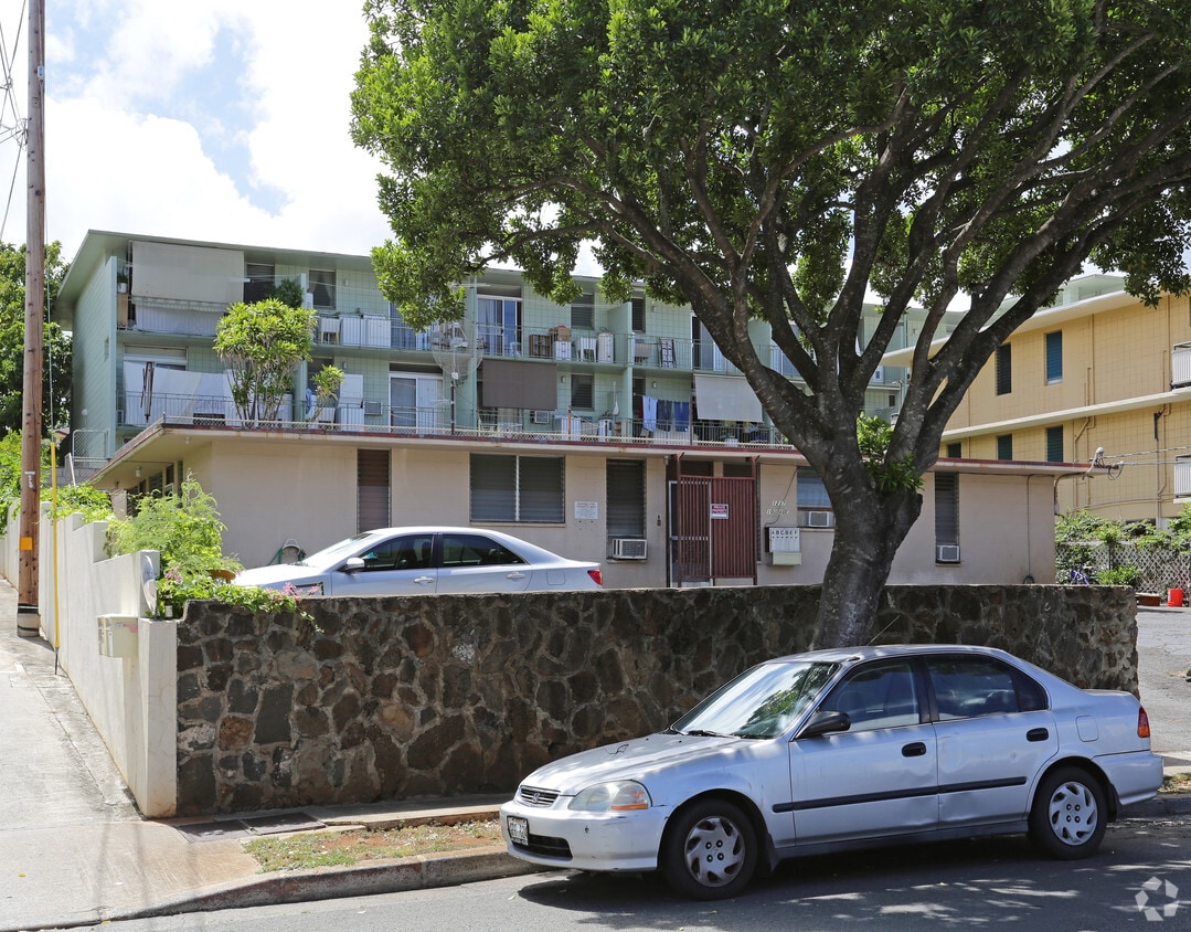 1217 10th Ave, Honolulu, HI 96816 Apartments in Honolulu, HI