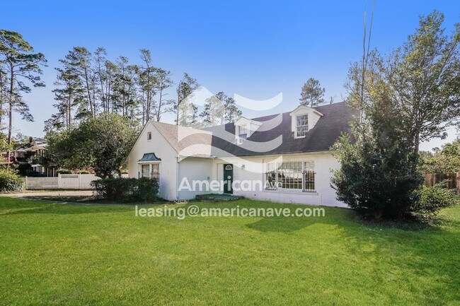 Foto del edificio - 3512 Jamaica Dr