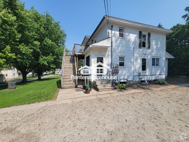 Building Photo - 306 State Ave