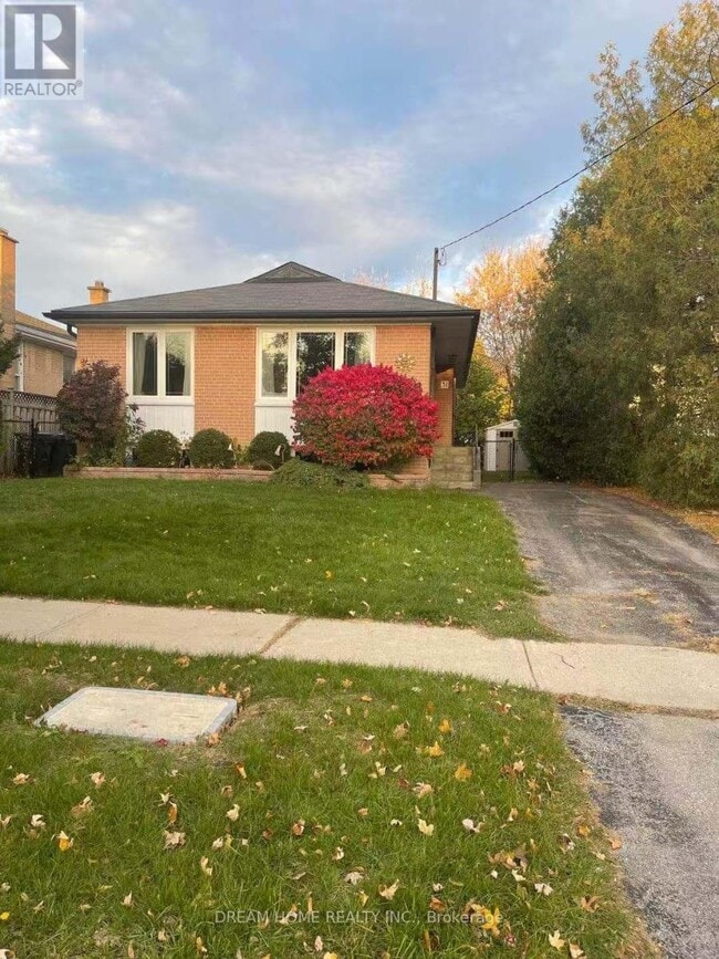 Building Photo - 31 Sancrest Dr