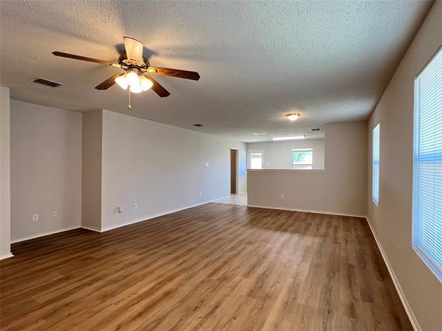Building Photo - 2613 Plantation Dr