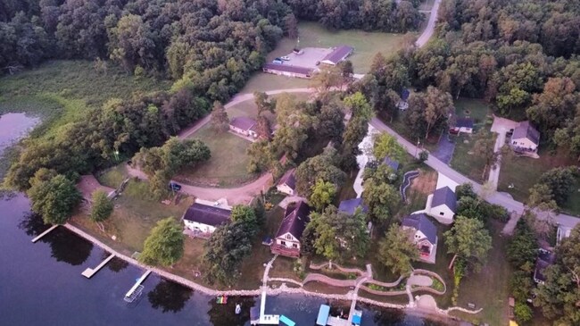 Foto del edificio - 12301 S Sherman Lake Dr