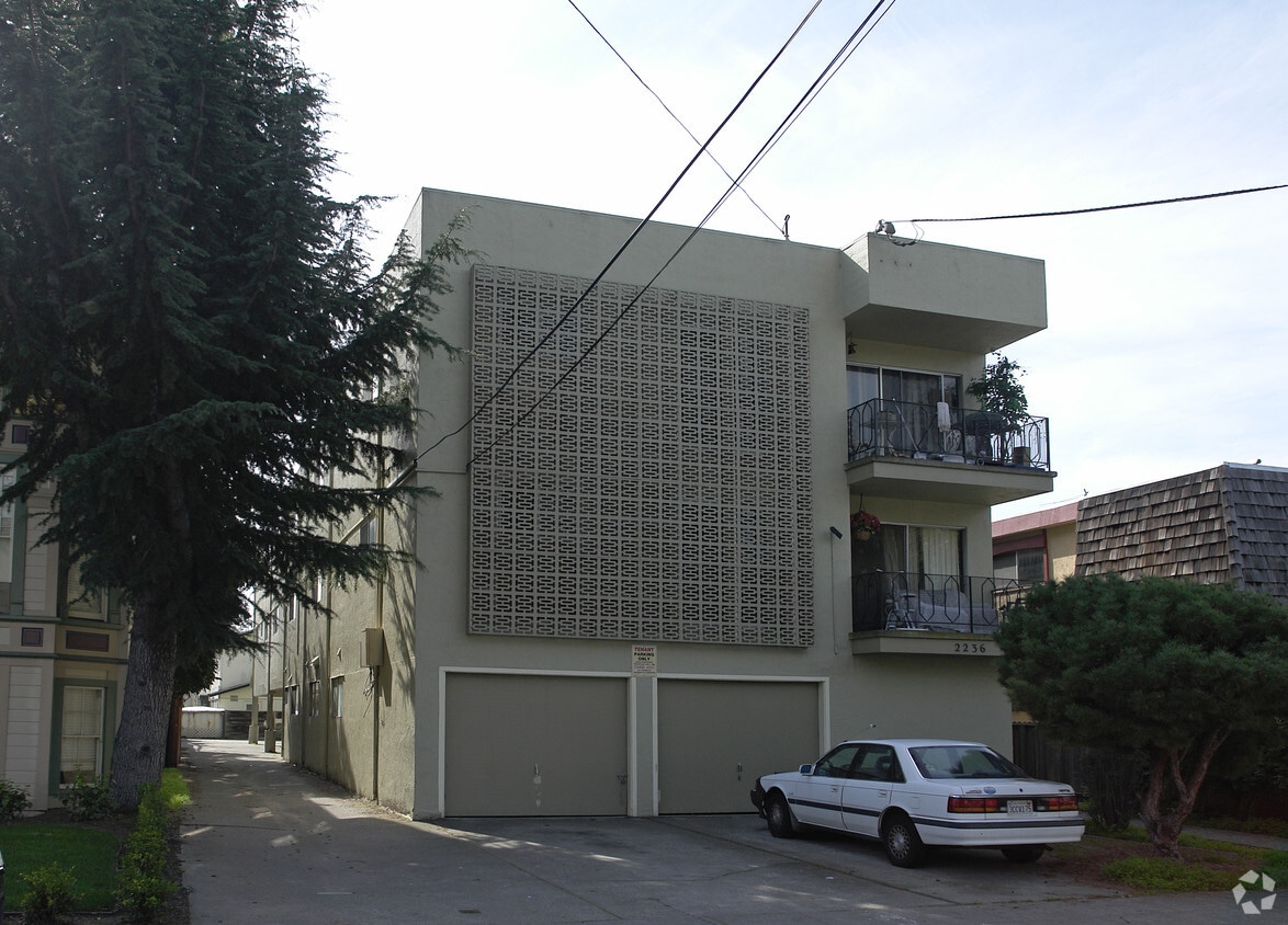 Building Photo - 2236 San Jose Ave