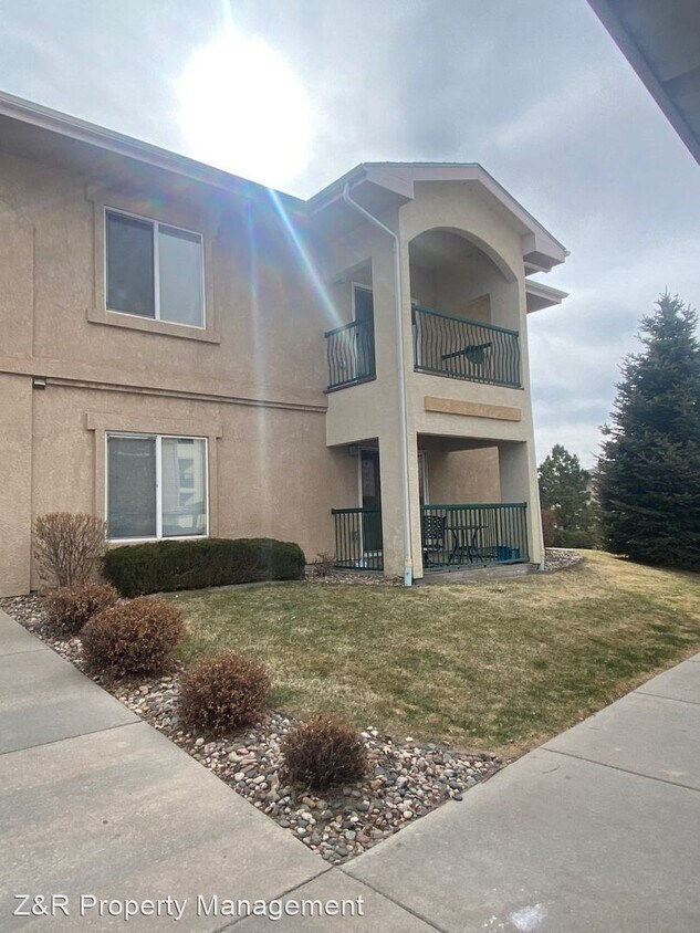 Primary Photo - 3081 Mandalay Grove