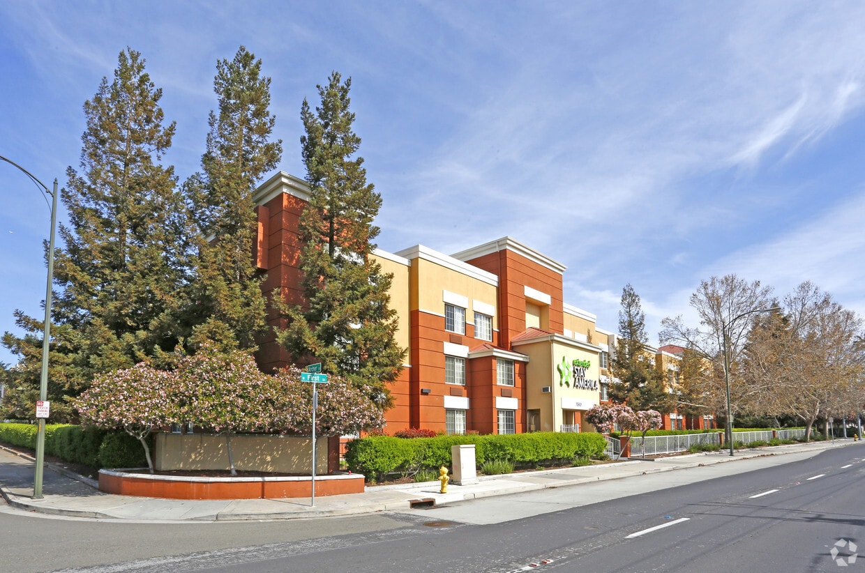 Furnished Studio San Jose Apartments in San Jose, CA