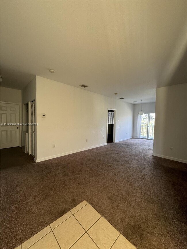 Foto del edificio - 2615 NE 4th St