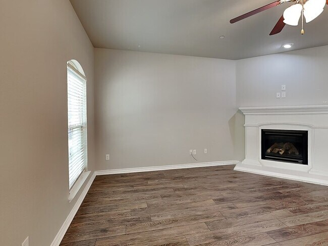 Foto del edificio - 8617 Whitehead St