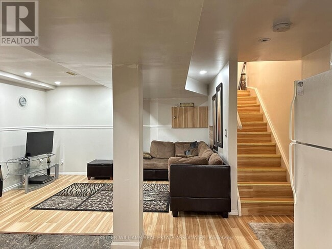 Building Photo - 3991 Discovery Ct
