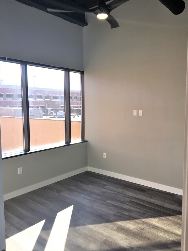 Bedroom C - Mall Plaza Lofts