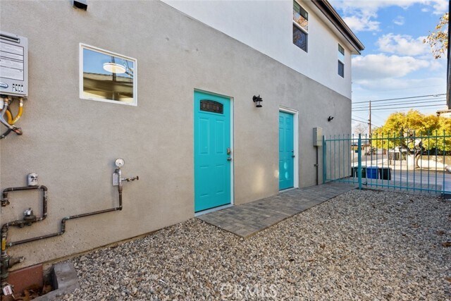 Building Photo - 11560 Archwood St