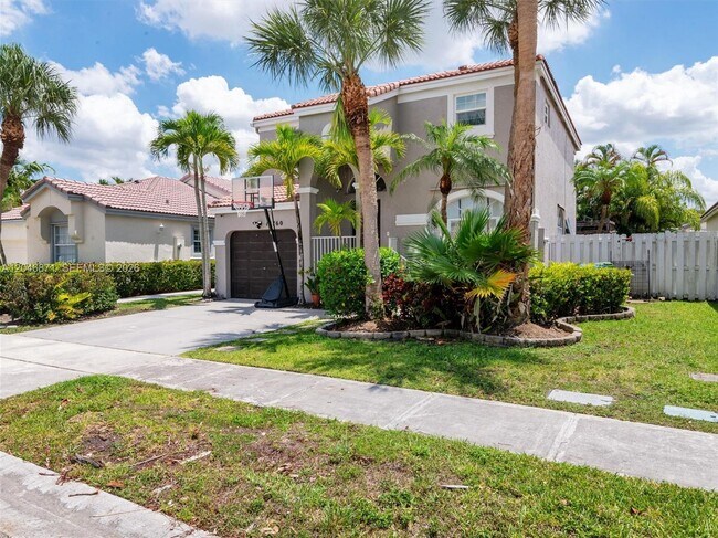 Foto del edificio - 15760 NW 16th Ct