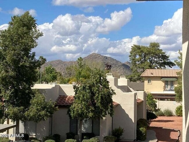 Photo - 750 E Northern Ave House