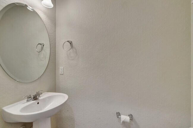 Foto del edificio - 2854 Bard St