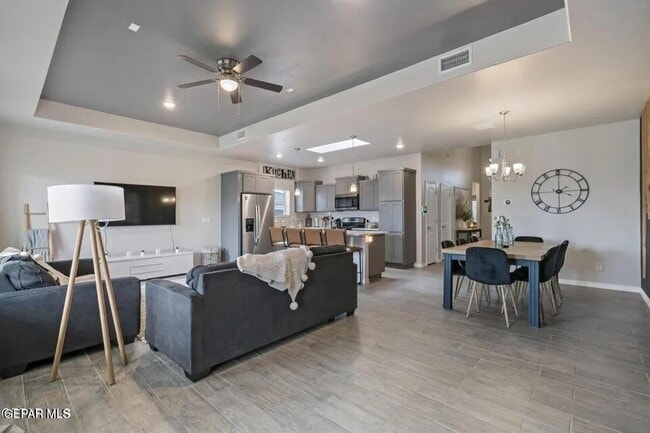 Foto del edificio - 930 Bicknor Pl