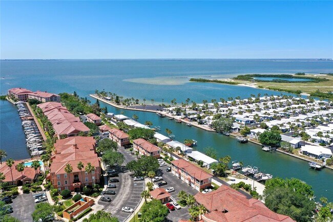 Foto del edificio - 5000 Culbreath Key Way