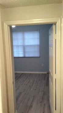 Building Photo - 10825 Windsor Walk Dr