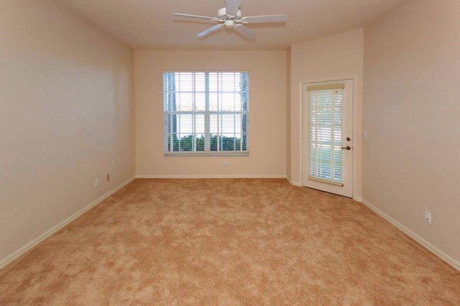 Foto del edificio - 3260 W Crown Pointe Blvd
