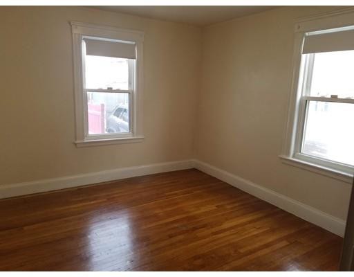 Building Photo - 31 Cliftondale St