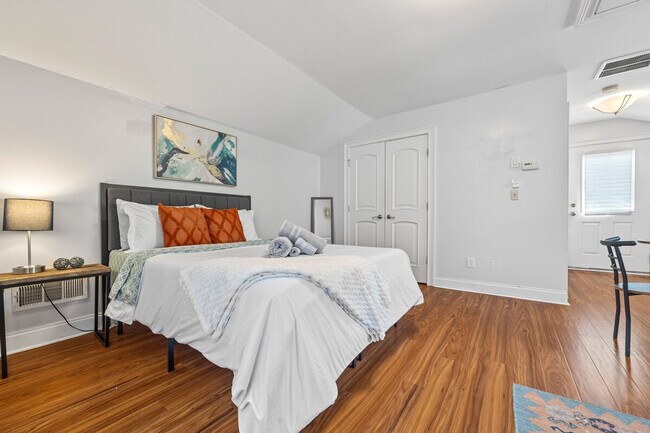 Foto del edificio - 1267 Atlantic Dr NW