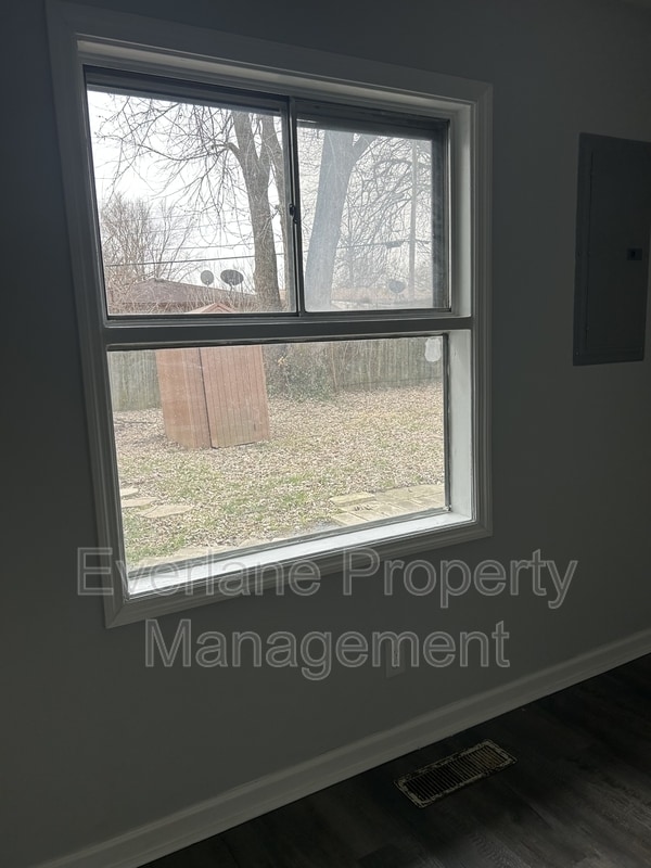 Foto del edificio - 6713 E 52nd St.