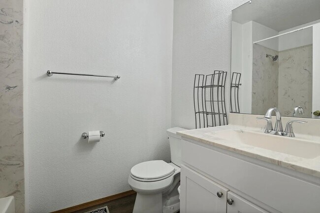 Building Photo - 6457 McNichols Ct