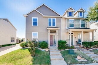 Building Photo - 4112 Macy Ln