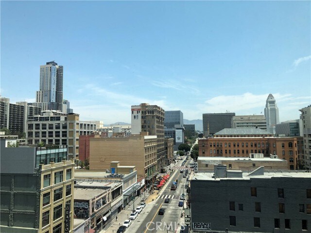 Foto del edificio - 400 S Broadway