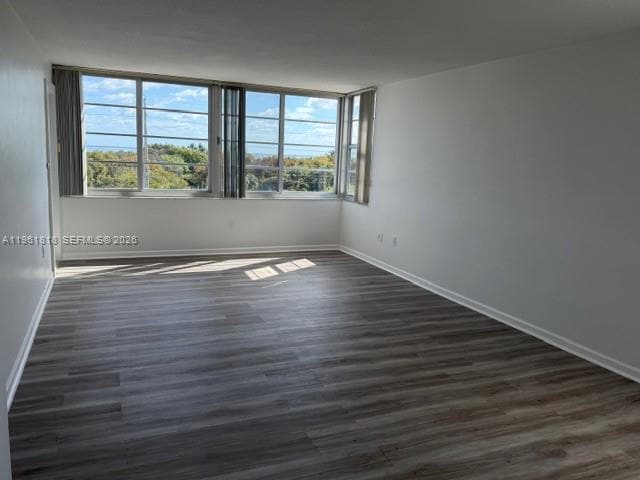 Foto del edificio - 8000 Harding Ave