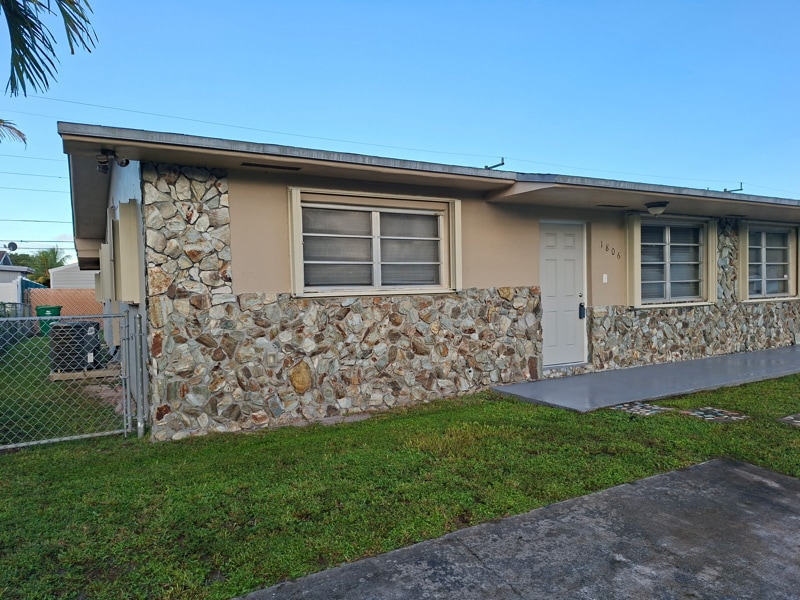 Photo - 1806 SW 97th Ave (Miramar, FL)