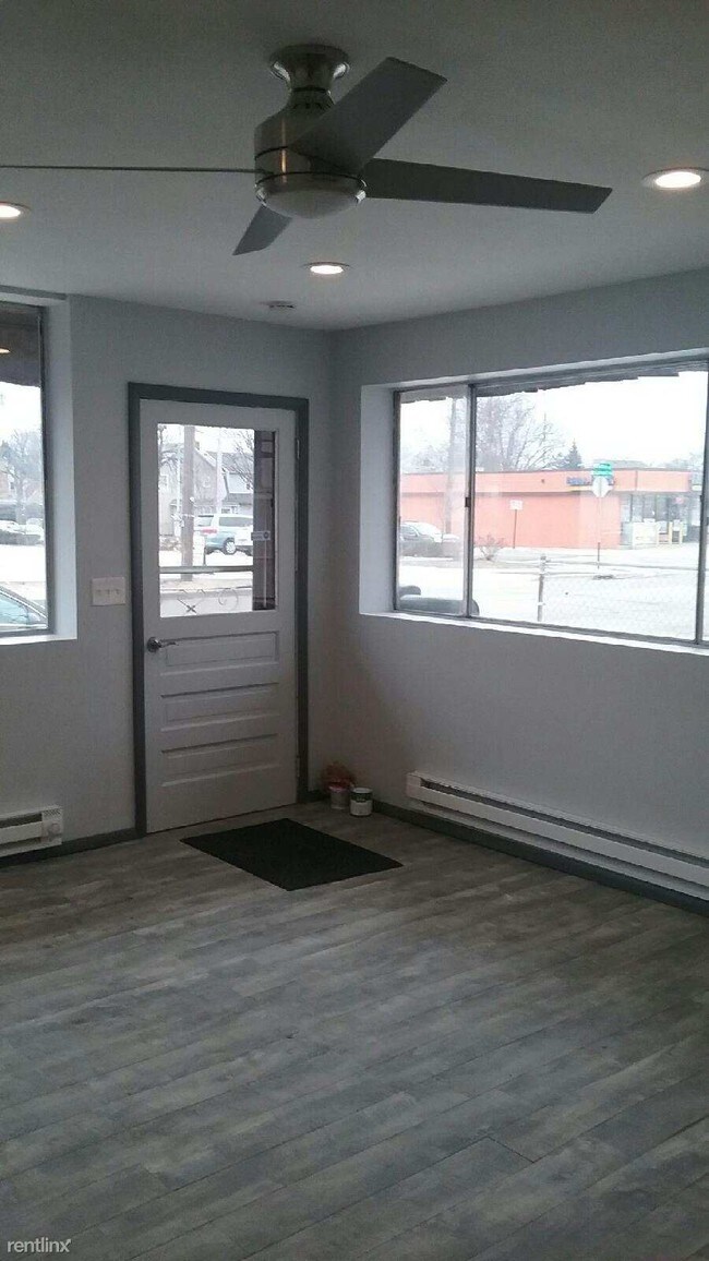 Foto del edificio - 1212 Fulton St W