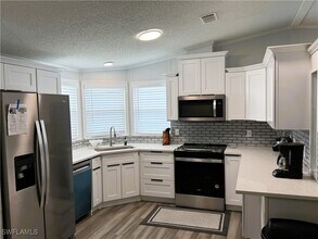 Building Photo - 3158 Bunny Run Dr