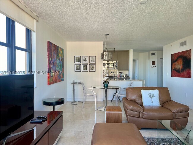 Foto del edificio - 651 Okeechobee Blvd