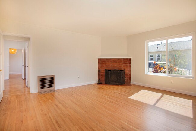 Living Area - 12946 Bonaparte Ave