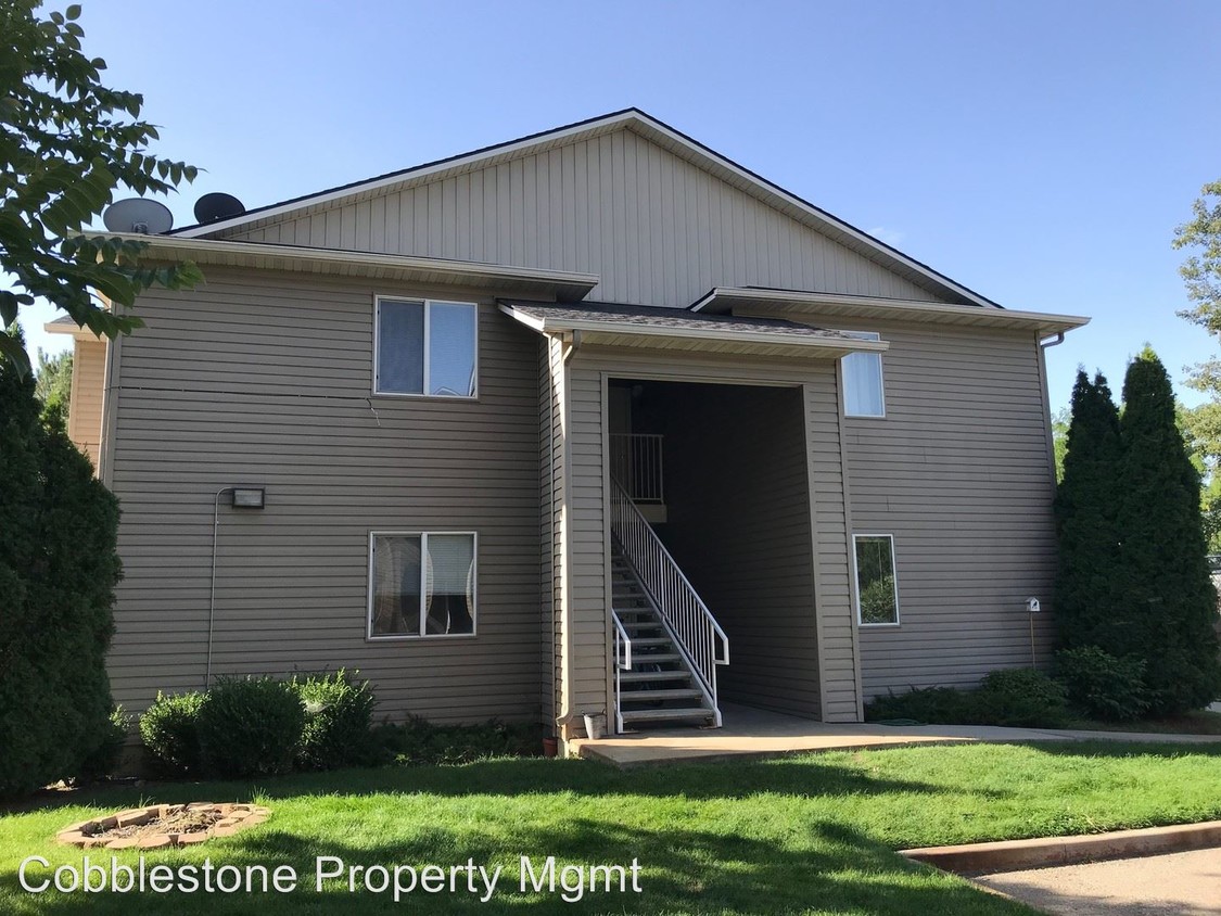 Primary Photo - 3 br, 2 bath Apartment - 5306 W Morris Hill