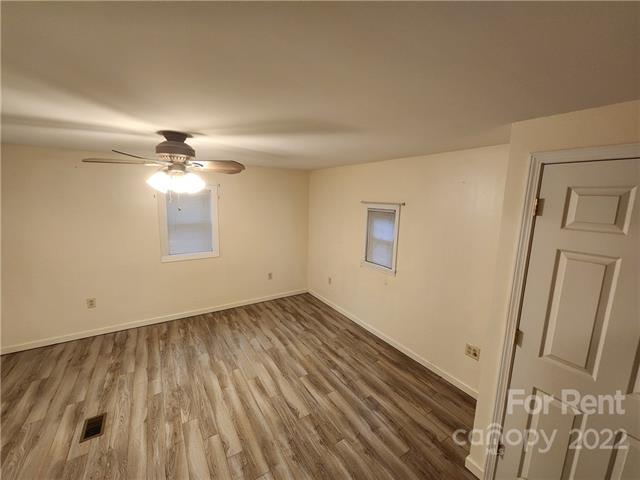 Building Photo - 6307 Sherwood Ln