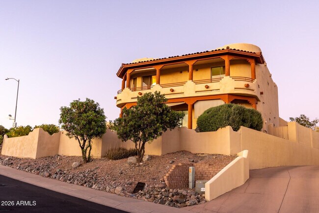 Foto del edificio - 18425 N 14th St