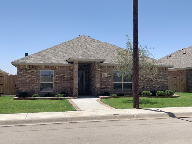 Building Photo - 1312 Solomon Ln