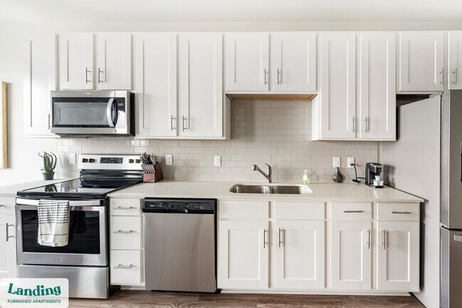 Foto del edificio - 151 E Blount Ave